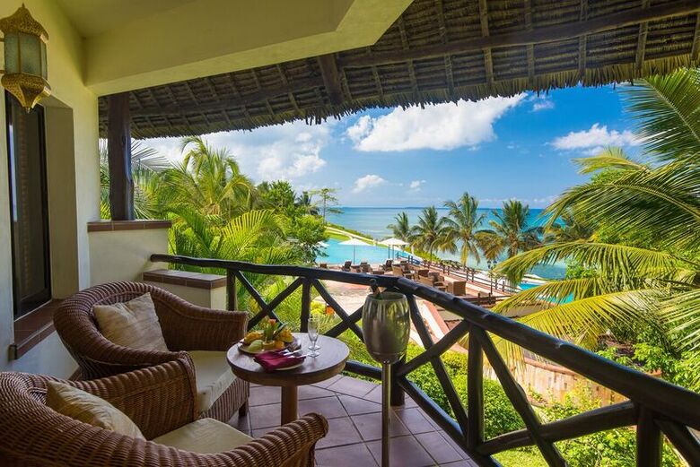 Hotel Sea Cliff Resort And Spa Zanzibar