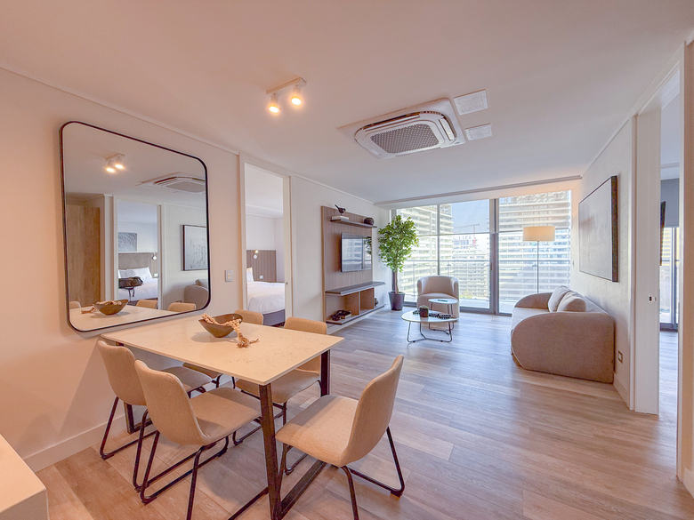 Aparthotel Spot Suites