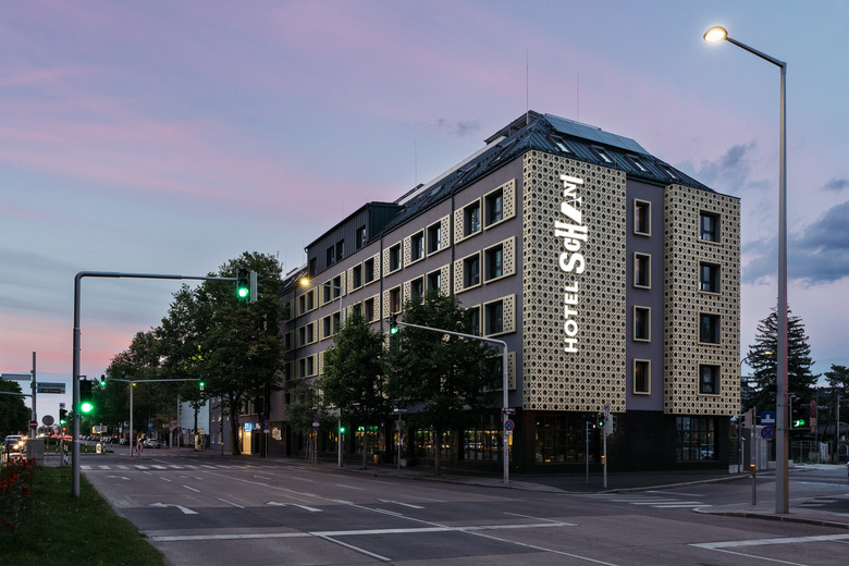 Hotel Schani Uno City