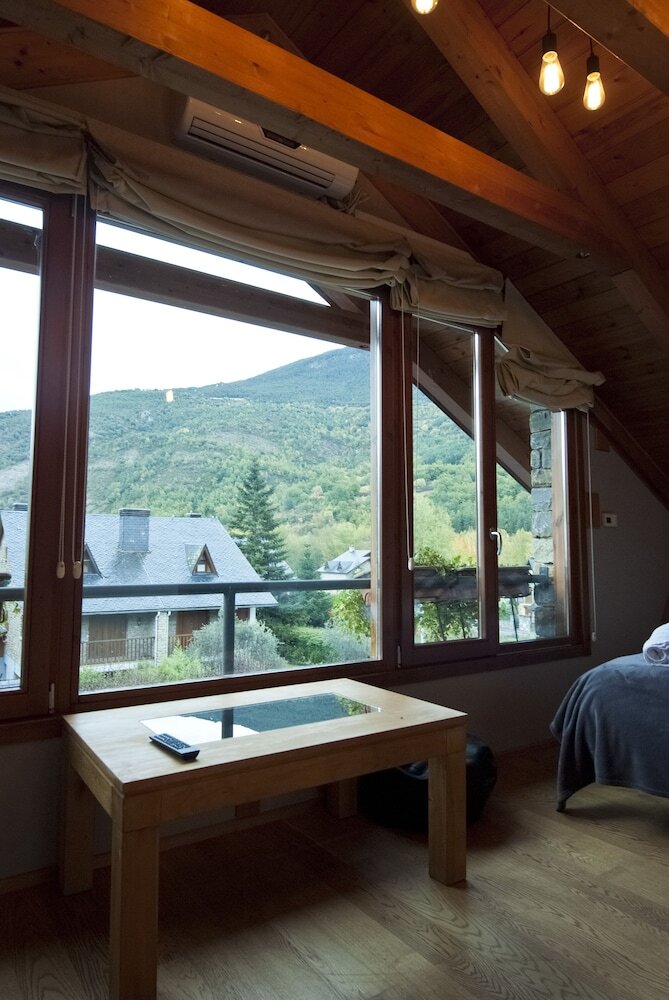 Bed & Breakfast Can Congost