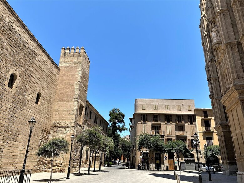 Hotel Vila Damunt Suites