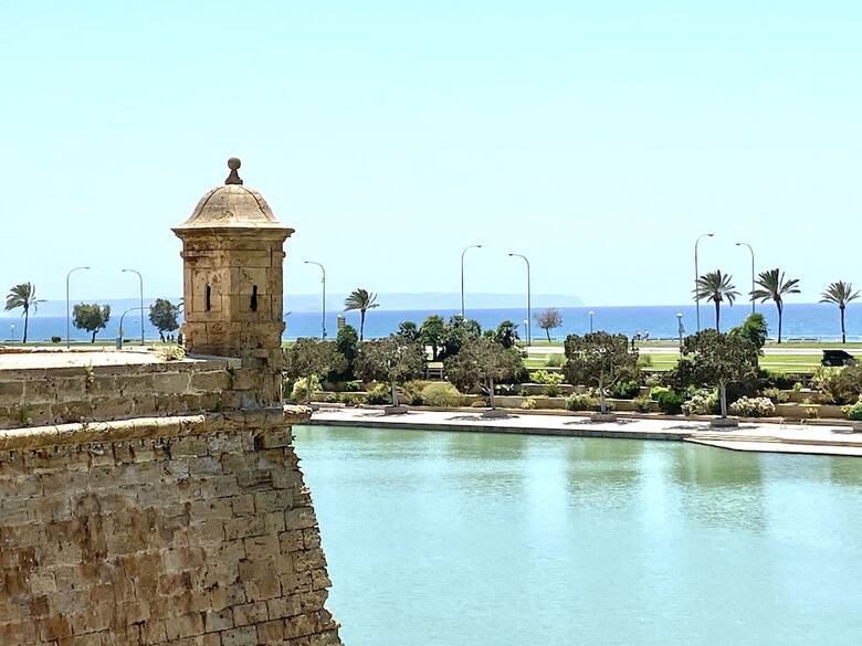 Hotel Vila Damunt Suites