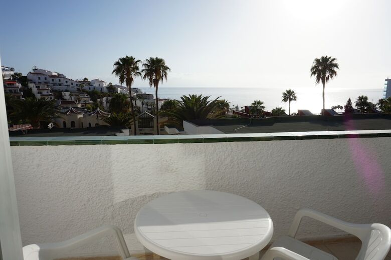 Aparthotel El Sombrero Apartments Los Gigantes