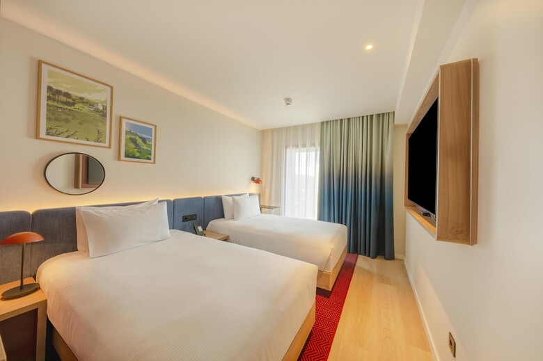 Hotel Hampton By Hilton Alicante Airport