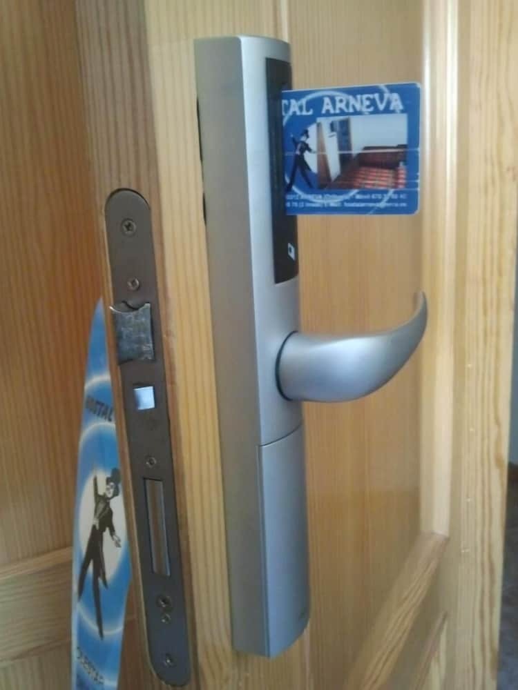 Hotel Hostal Arneva