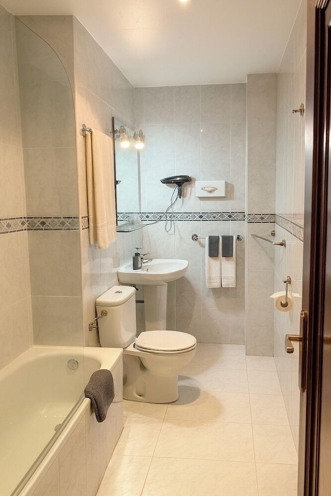 Hostal Concejo