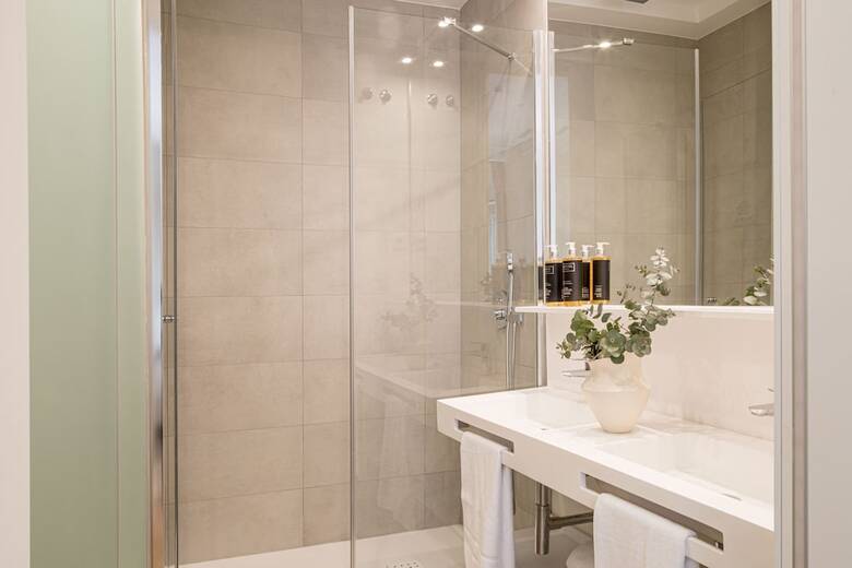 Aparthotel Mylu Suites By Puerta Catedral