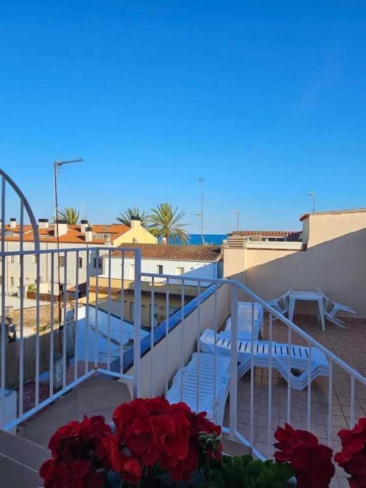 Hostal Hotel Blue Spot