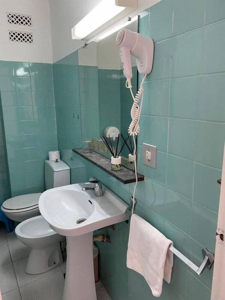 Hotel Nou Roser