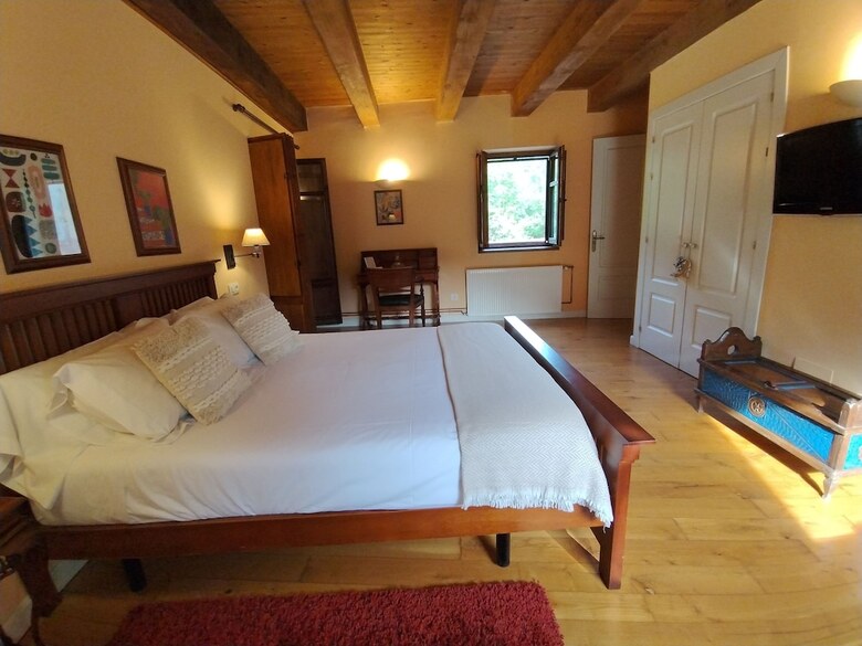 Hotel La Villa De Palacios