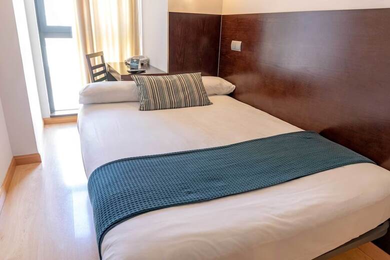 Hotel Carde�a By Gaiarooms