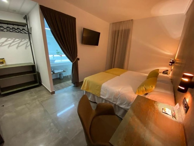 Hotel �ngel