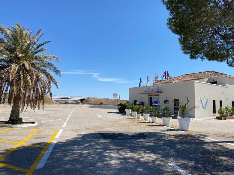 Hotel �ngel