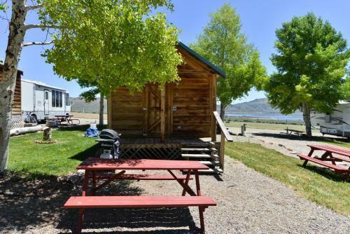 Gunnison Lakeside Cabins & Rv Park