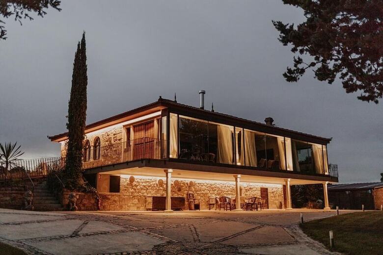 Noctis Hotel
