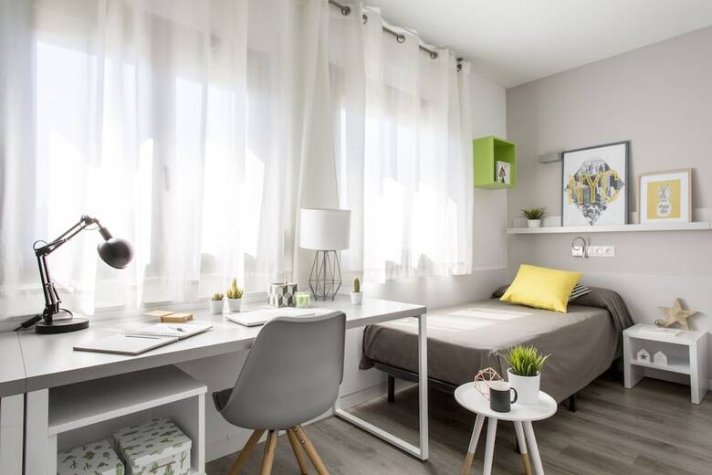 Hostal Residencia Universitaria Resa Barcelona Diagonal - Campus Accomodation