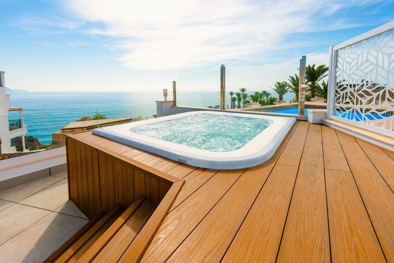 Hostal HC Calahonda Beach Nerja