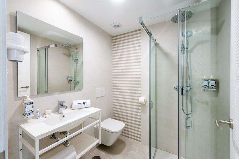 Hostal HC Calahonda Beach Nerja