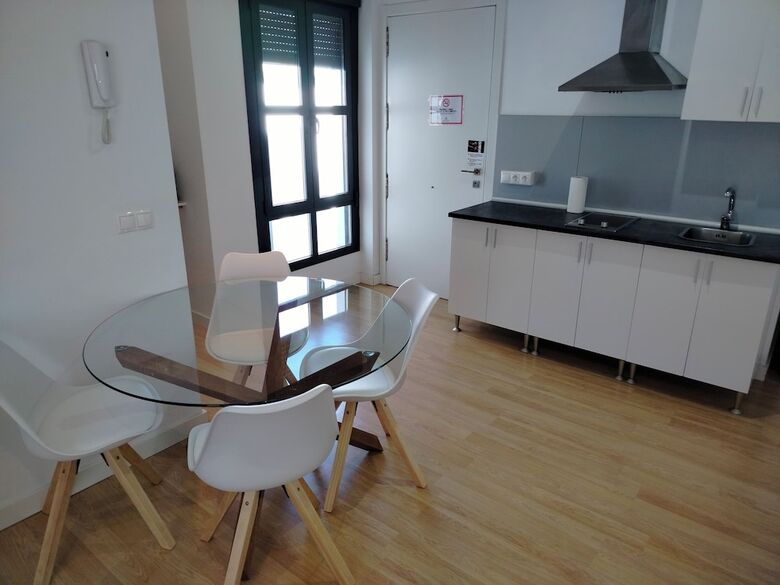 Aparthotel Apartamentos Centro Cordoba By Mira