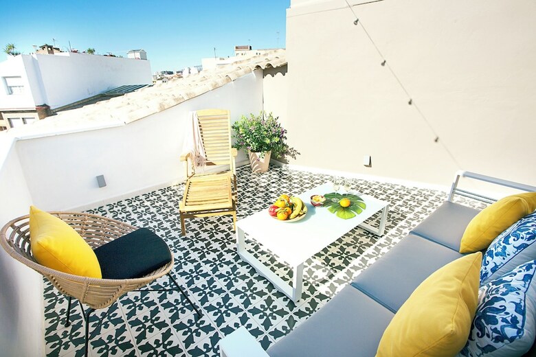 Aparthotel Graffiti Suites M�laga