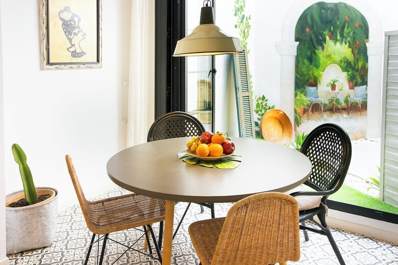 Aparthotel Graffiti Suites M�laga