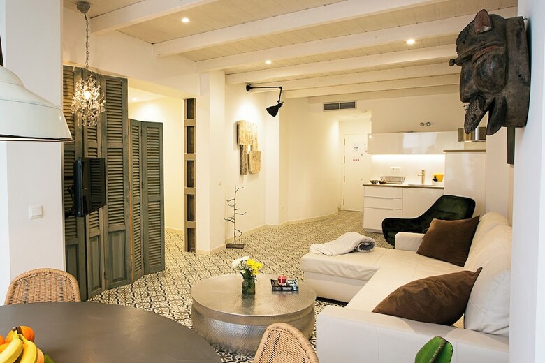 Aparthotel Graffiti Suites M�laga