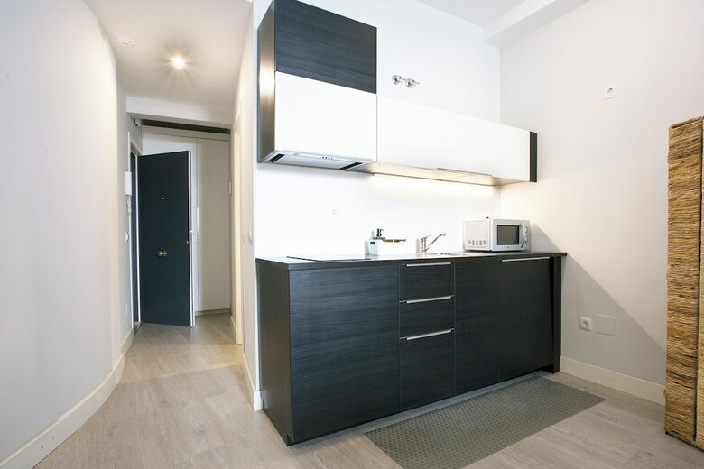 Aparthotel Graffiti Suites M�laga