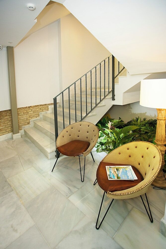 Aparthotel Graffiti Suites M�laga