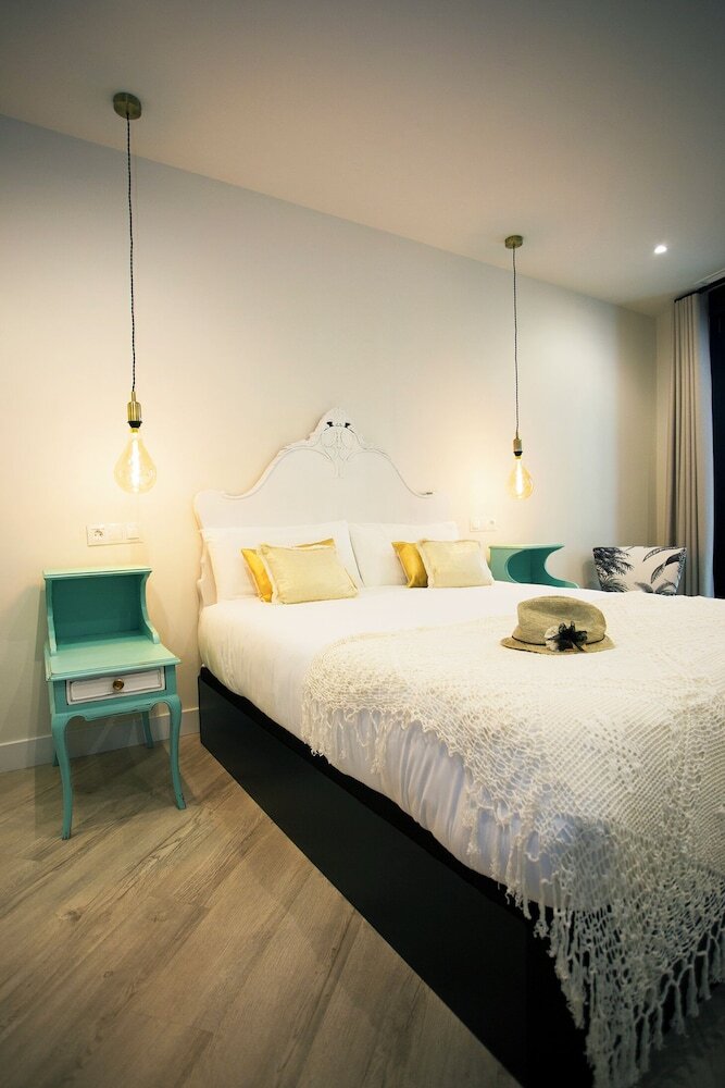 Aparthotel Graffiti Suites M�laga
