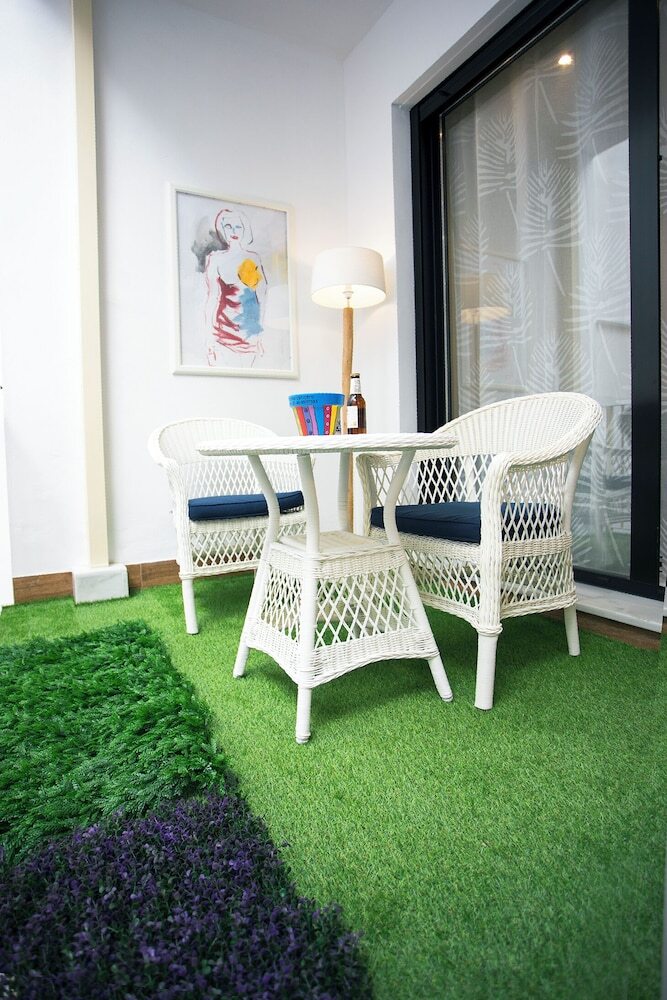 Aparthotel Graffiti Suites M�laga