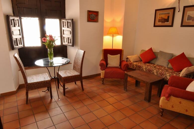 Apartamentos Plaza