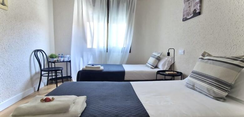 Barcelona Pr Guesthouse