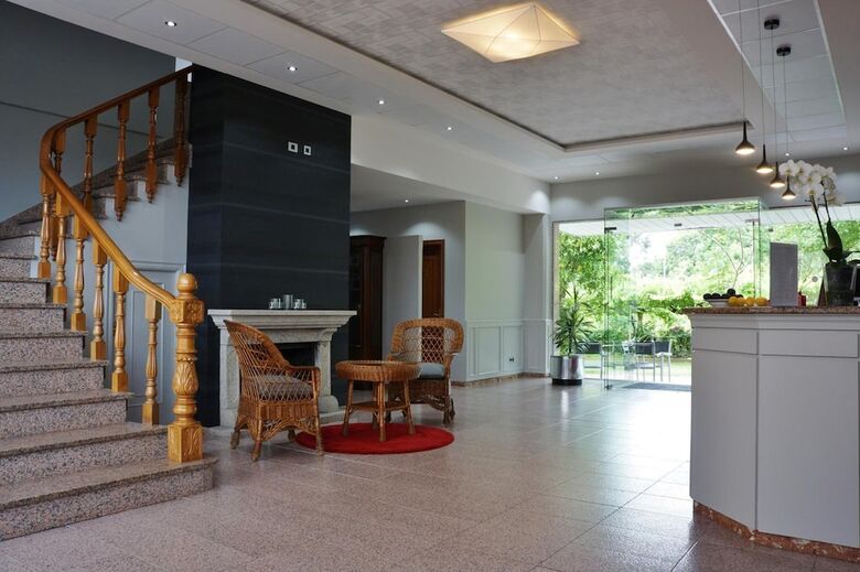 Hotel Leal La Sirena