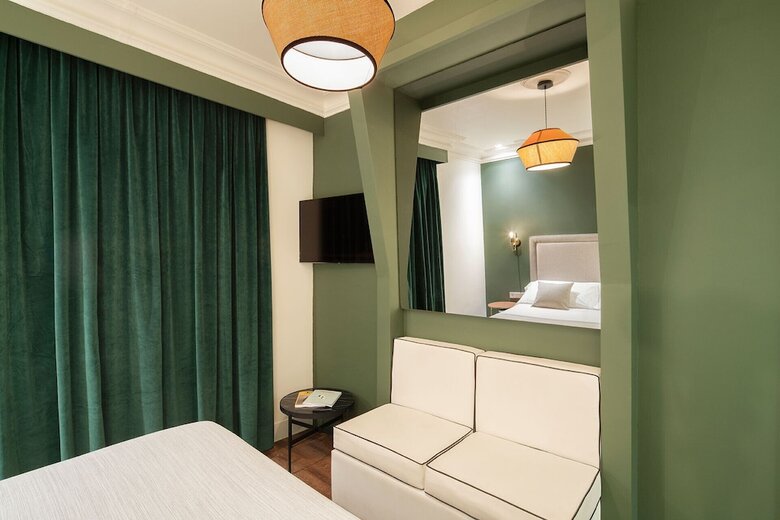 Hotel H Regas