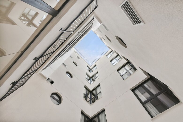 Aparthotel Limehome Valencia Carrer Del Pare Palau