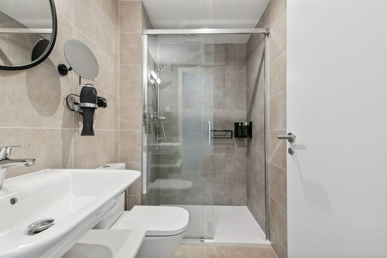 Aparthotel Limehome Valencia Carrer Del Pare Palau