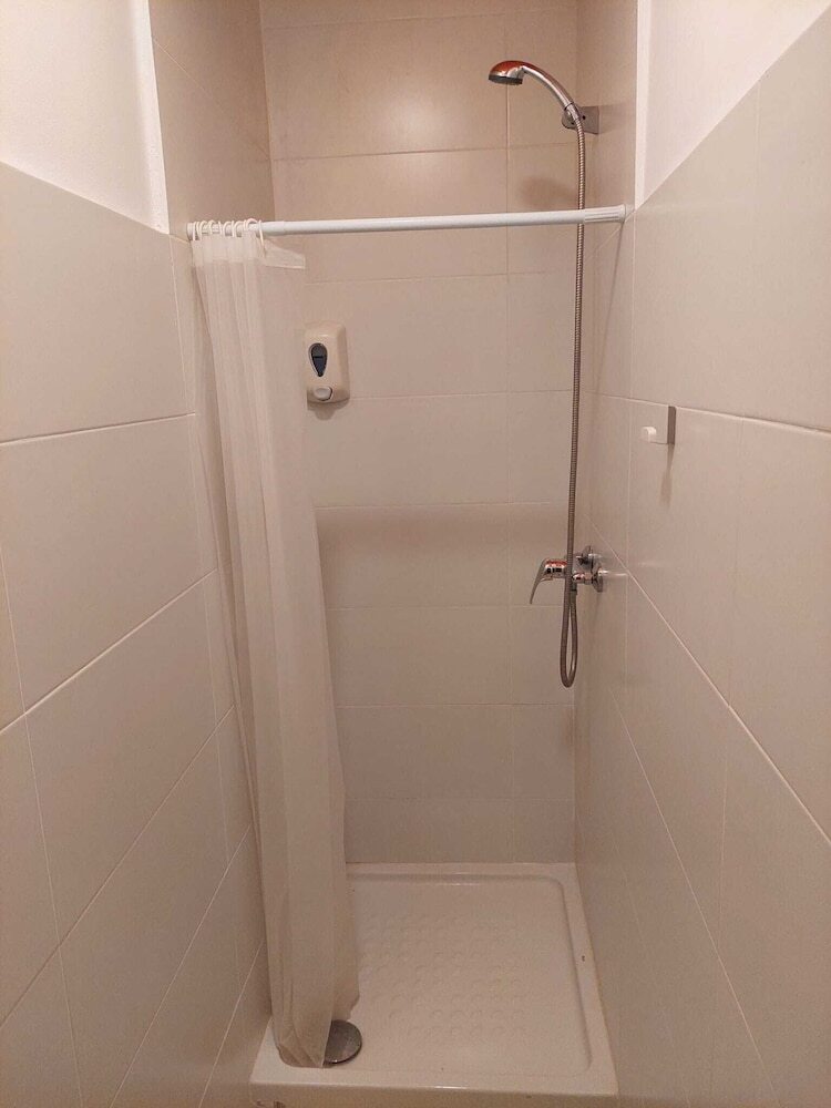 Hostal Arc House Granada