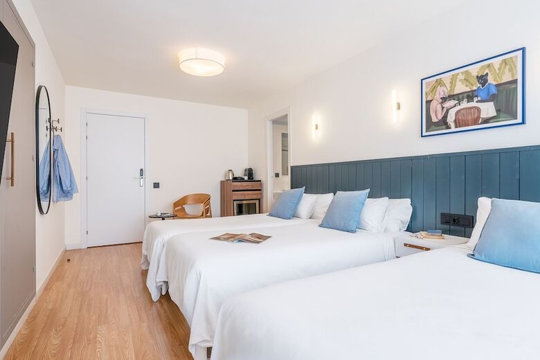 Granada Suites By Olala Homes