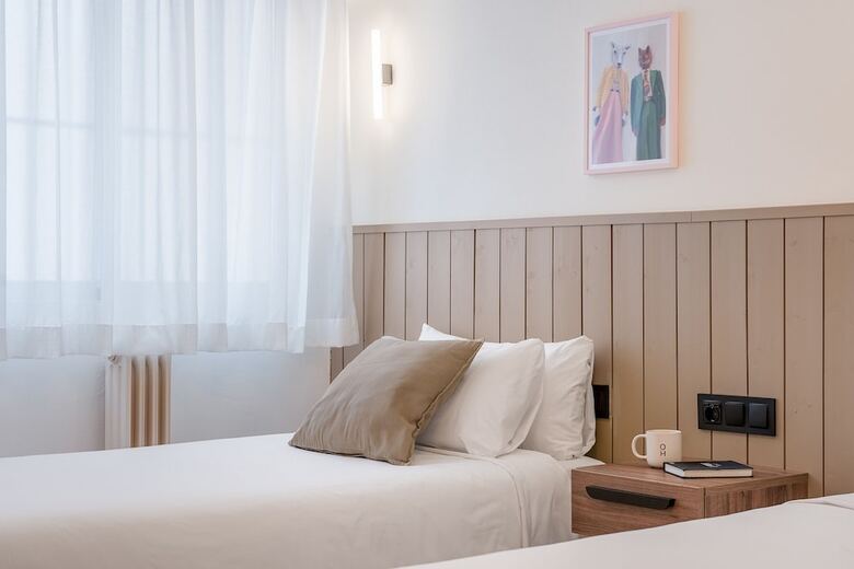 Granada Suites By Olala Homes