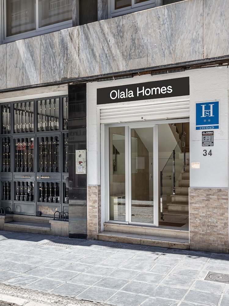 Granada Suites By Olala Homes