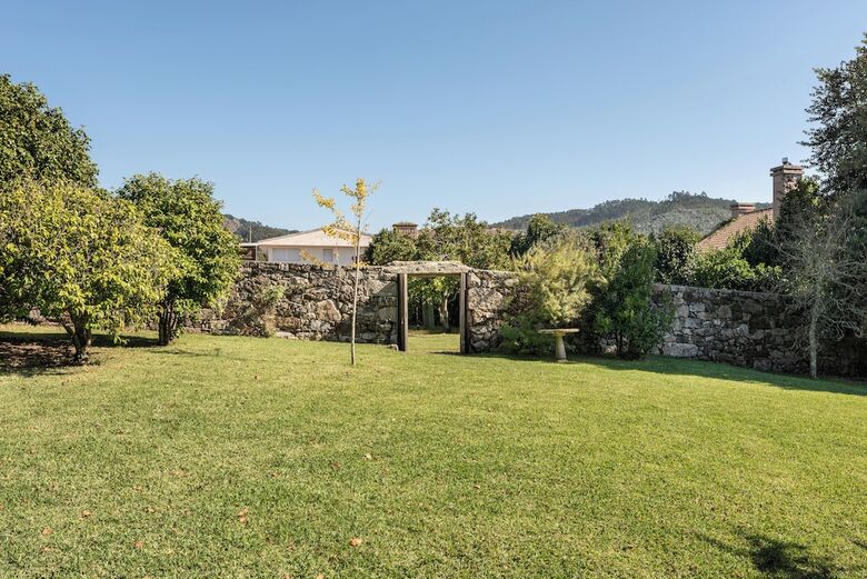 Aparthotel A Casa De Ald�n