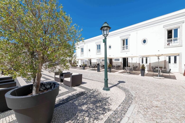 Posada Pestana Cidadela Cascais - Pousada & Art District