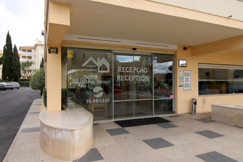 Aparthotel Parque Mourabel- Pe Do Lago- Oasis Village