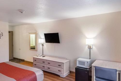 Hotel Executive Lodge