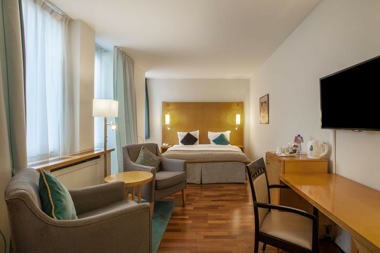 Hotel Doubletree By Hilton Brussels City