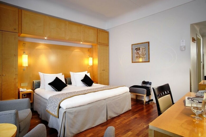 Hotel Doubletree By Hilton Brussels City