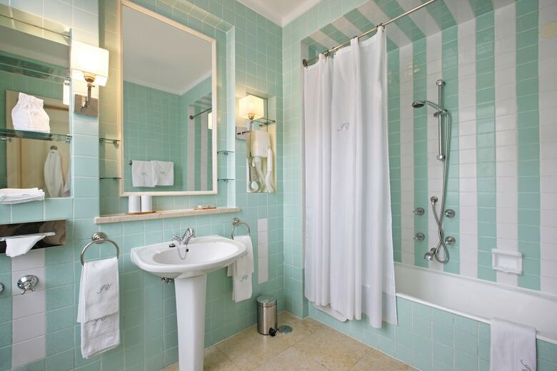 Hotel As Janelas Verdes