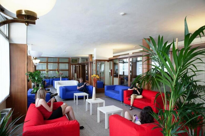 Hotel Auto Park