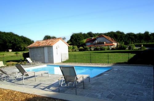 Bed & Breakfast Manoir Th�as