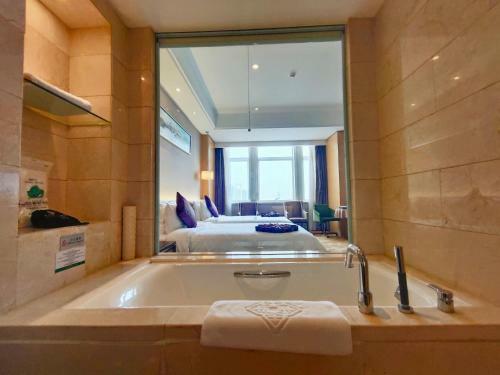 Yangzhong Firth Jinling Grand Hotel